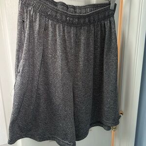 Men’s Real Essentials Shorts